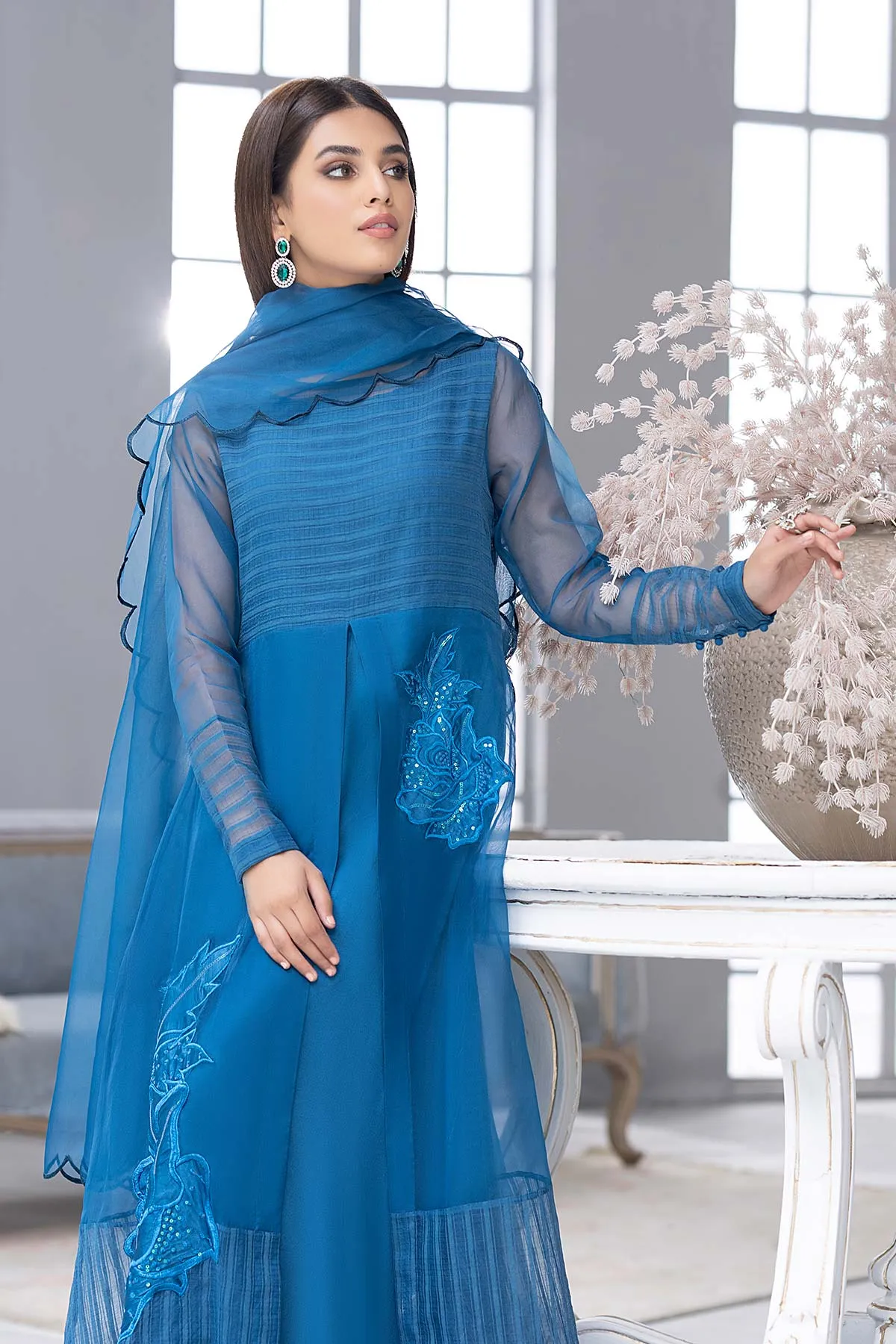 2-Pc Embroidered Organza Long Maxi With Organza Dupatta CMA22-01-S