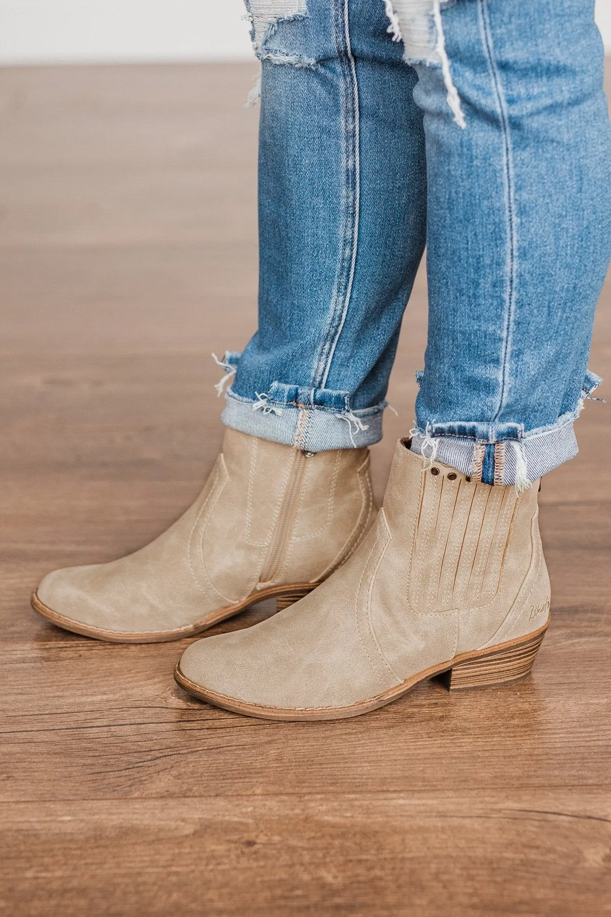 Blowfish Caitlynn Booties- Light Taupe Prospector