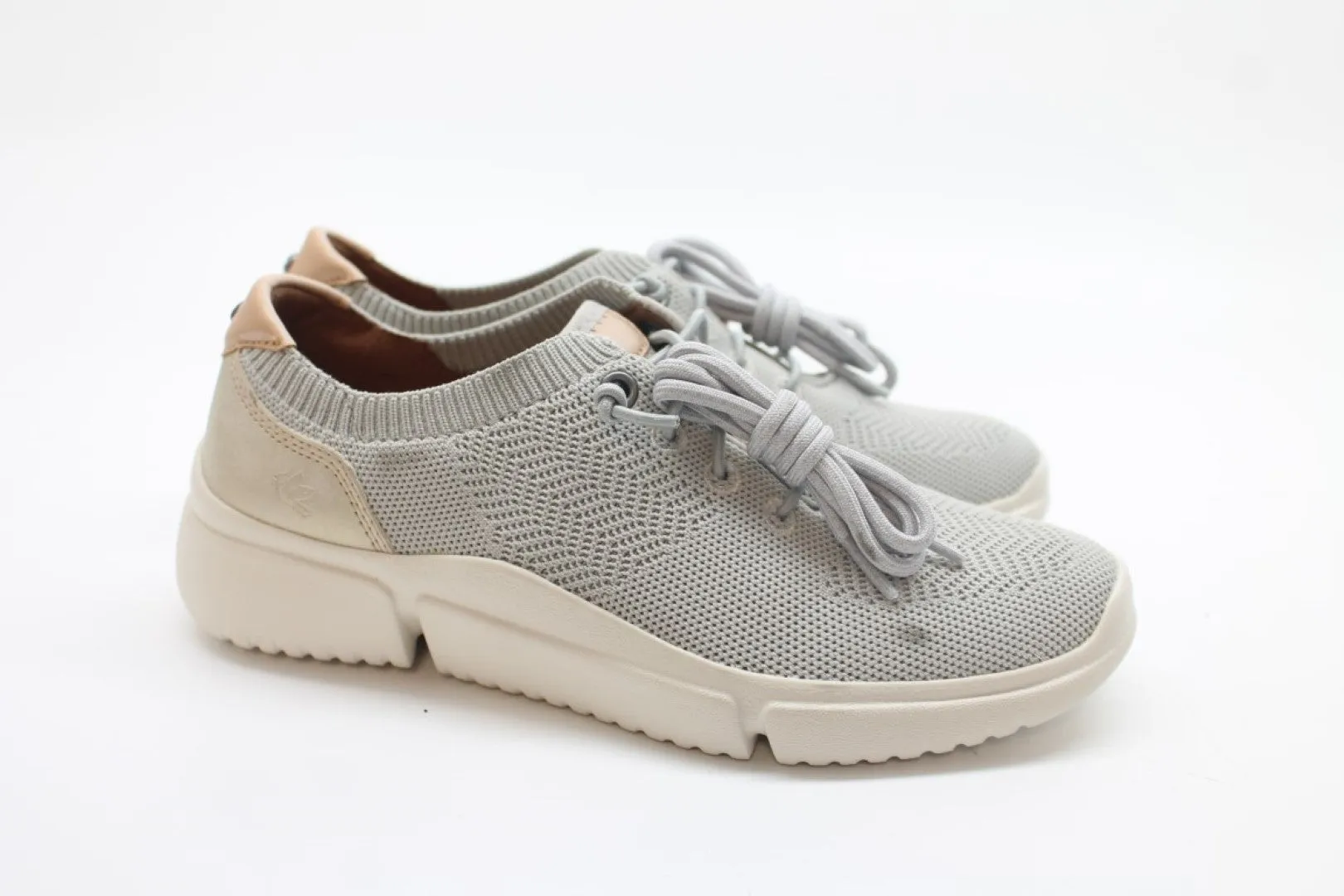 Cobb Hill Juna Bungee Women's Sneaker Floor Sample