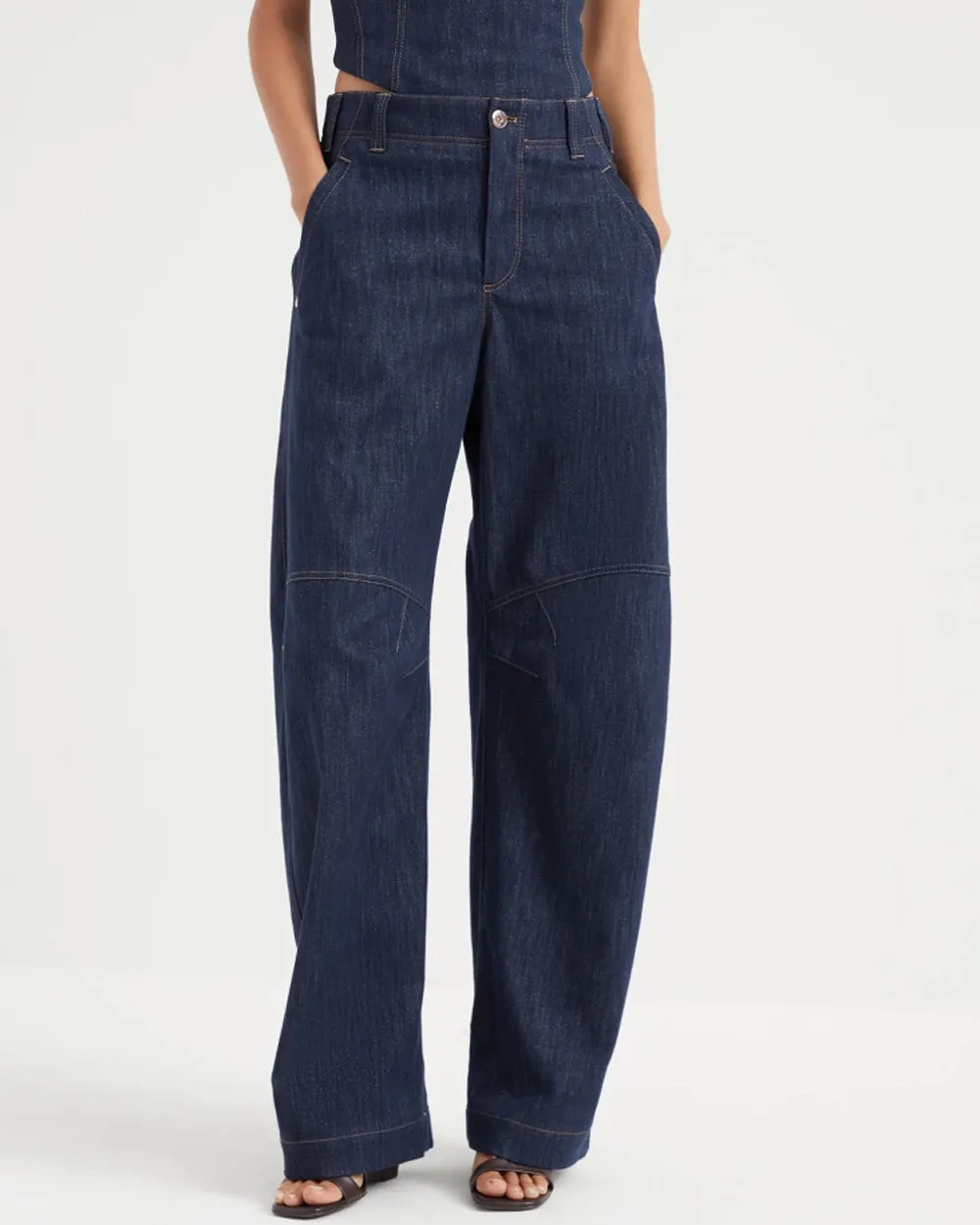 Contrast Stitch Curve Leg Jean in Deep Blue