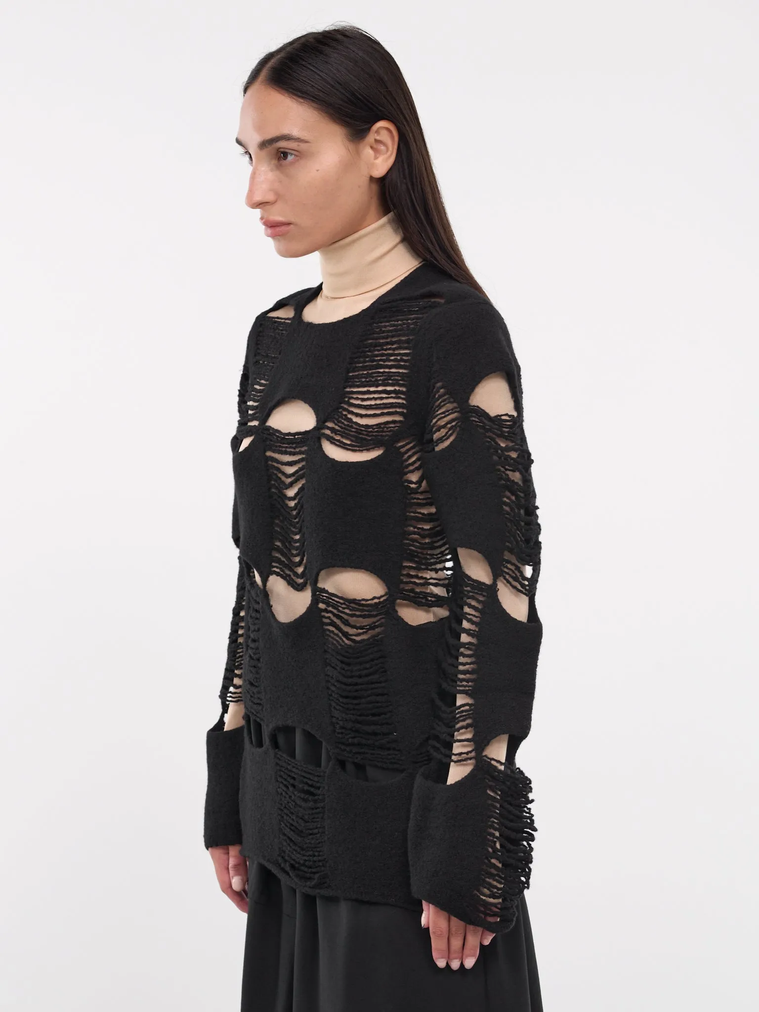 Distressed Sweater (GN-N014-051-BLACK)