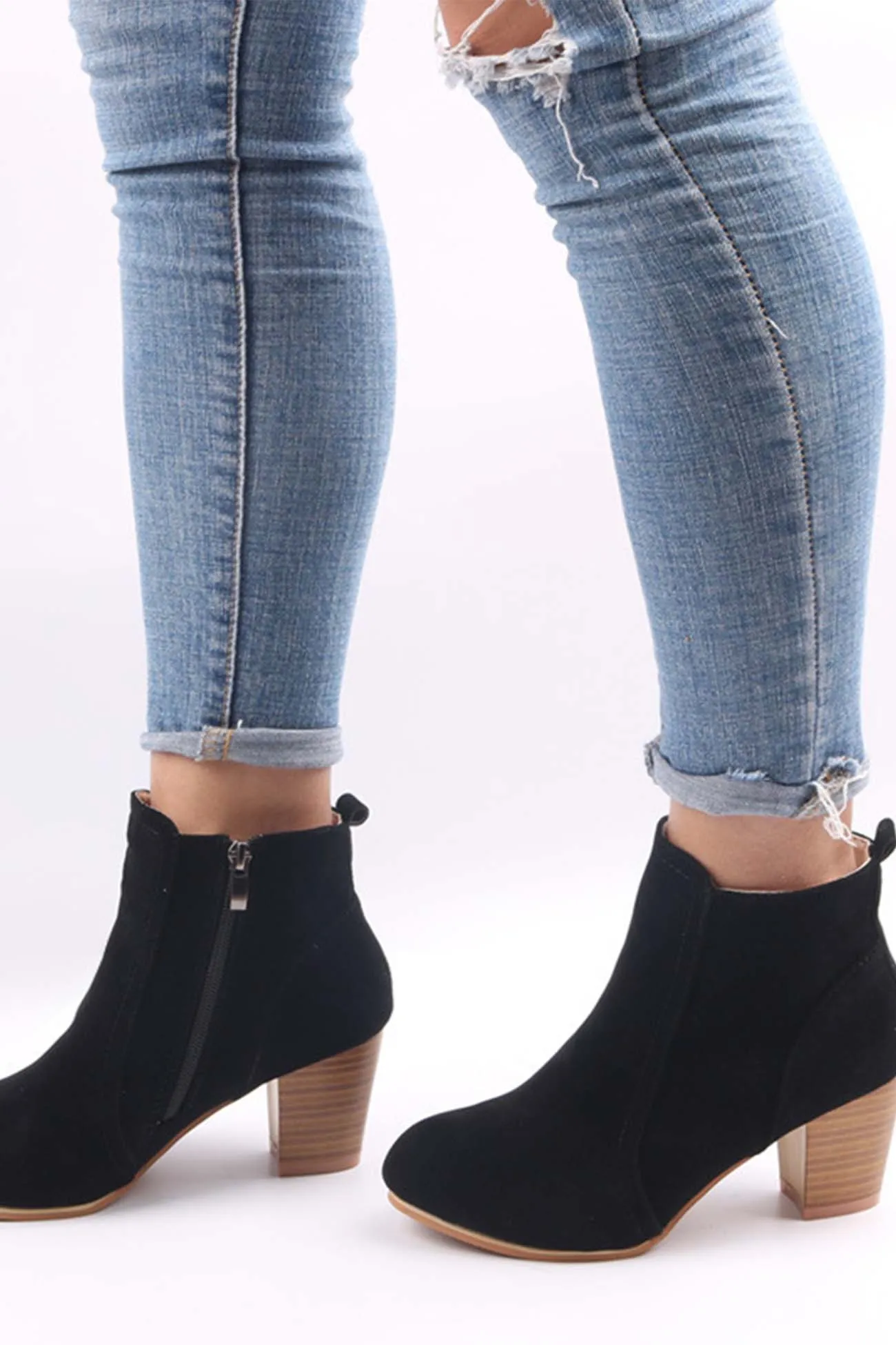 Frosted Round Toe Chunky Heel Ankle Boots