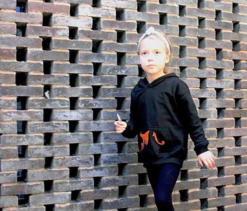 Kids Leopard hoodie, black/orange