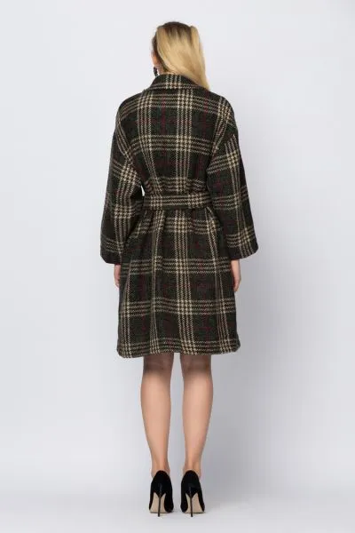 Long Classic Coat for Women with Wool Plaid Design