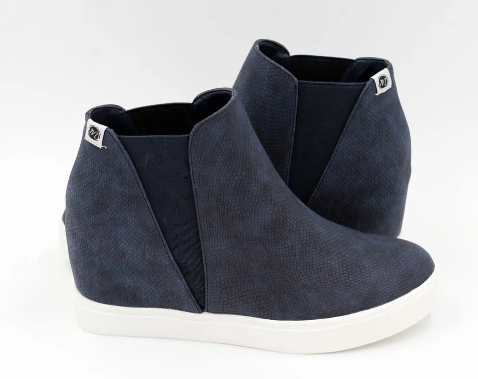 Matisse Lure Wedge Sneaker