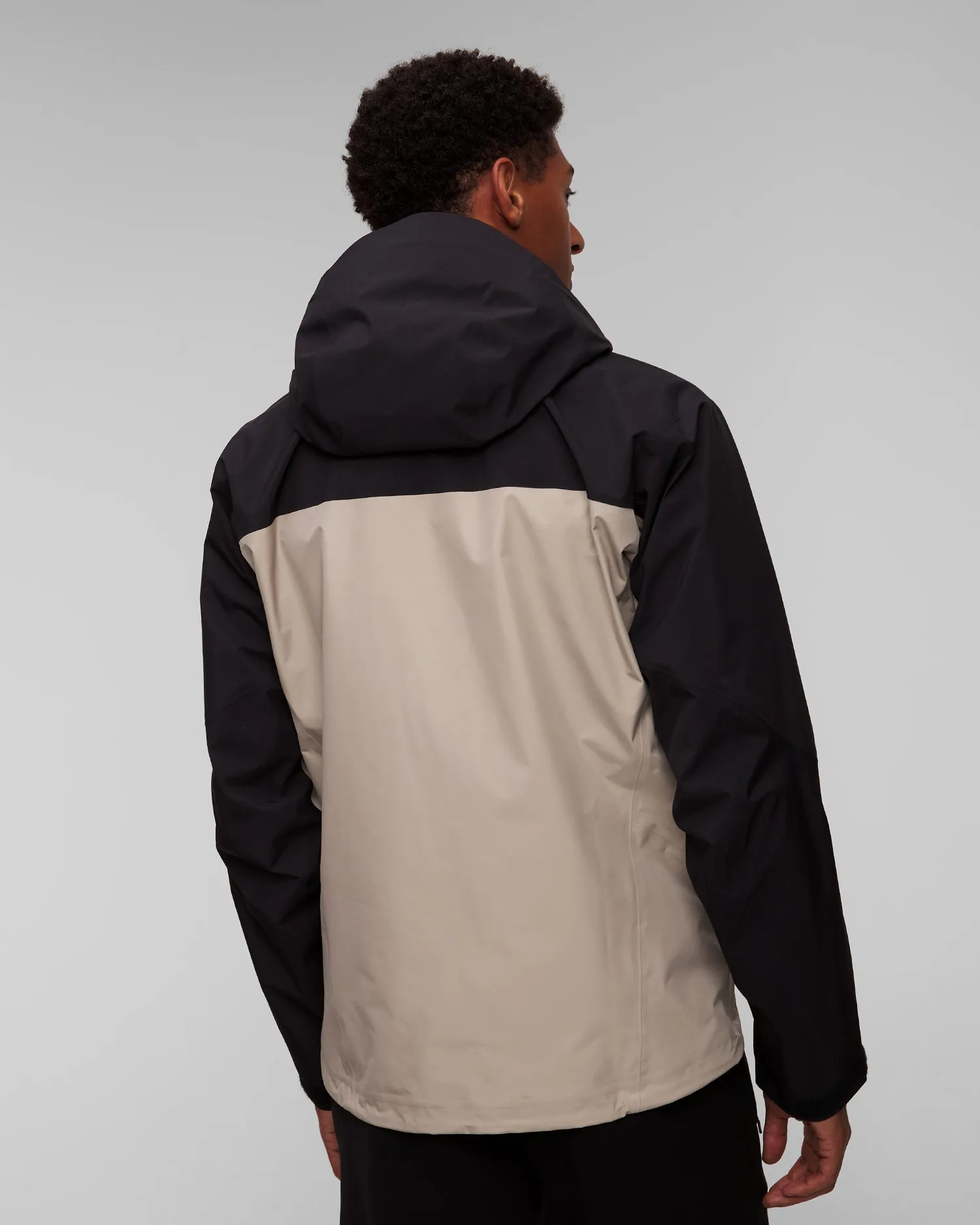 Men's black and beige hardshell jacket Arcteryx Beta AR x000007082-blkrune