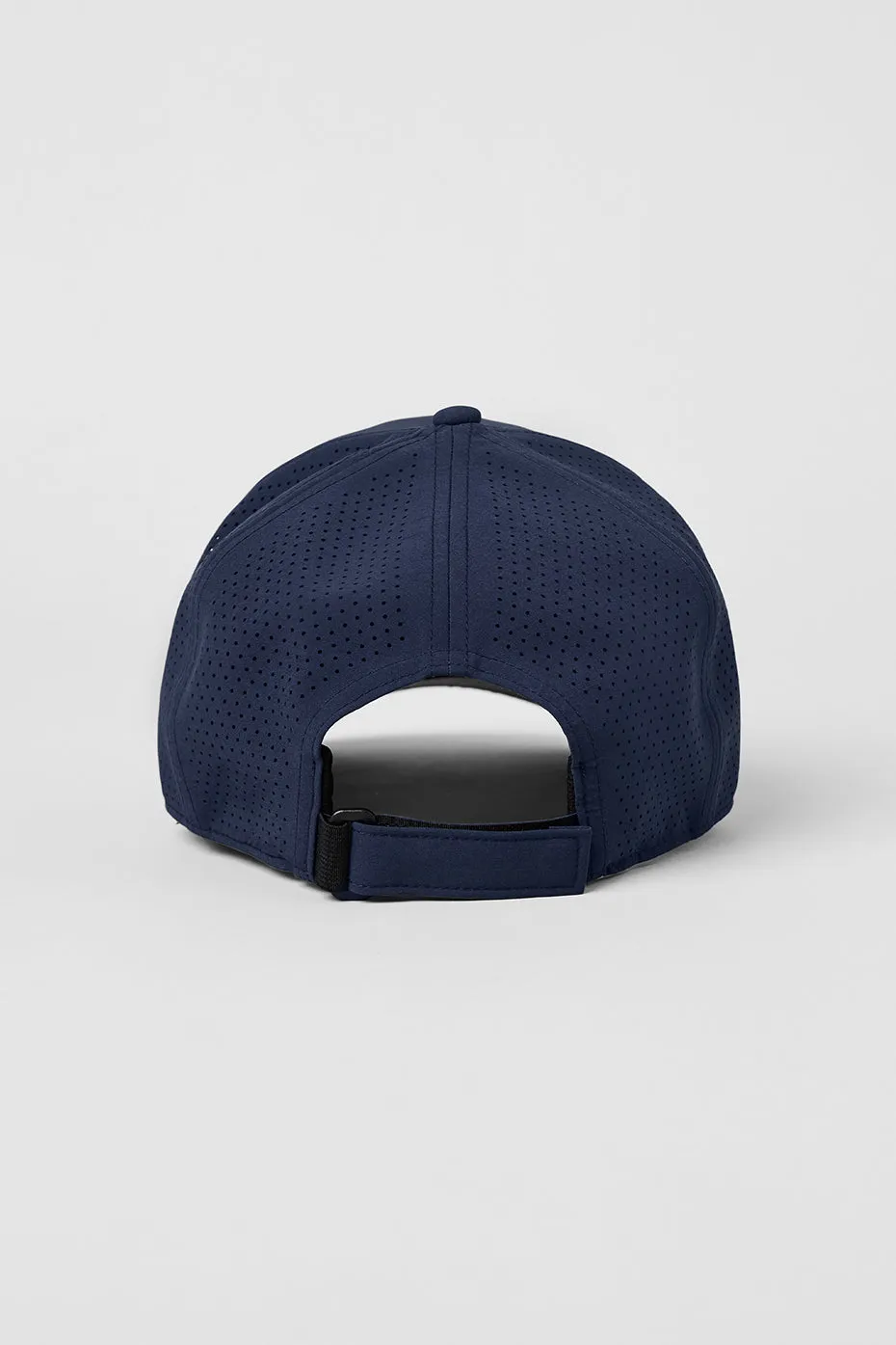 Performance District Trucker Hat - Navy