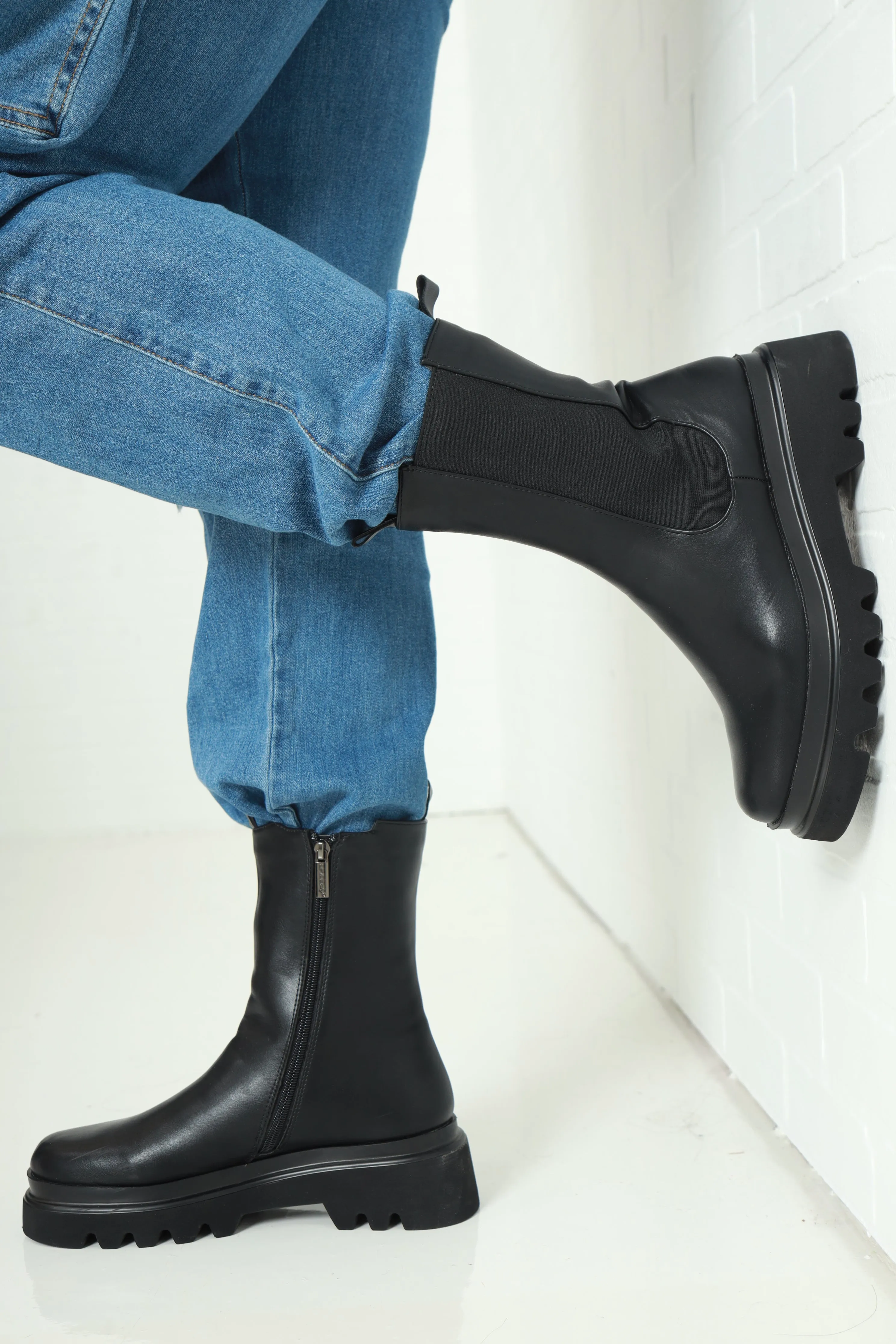 Set The Bar Faux Leather Chelsea Boots - Black