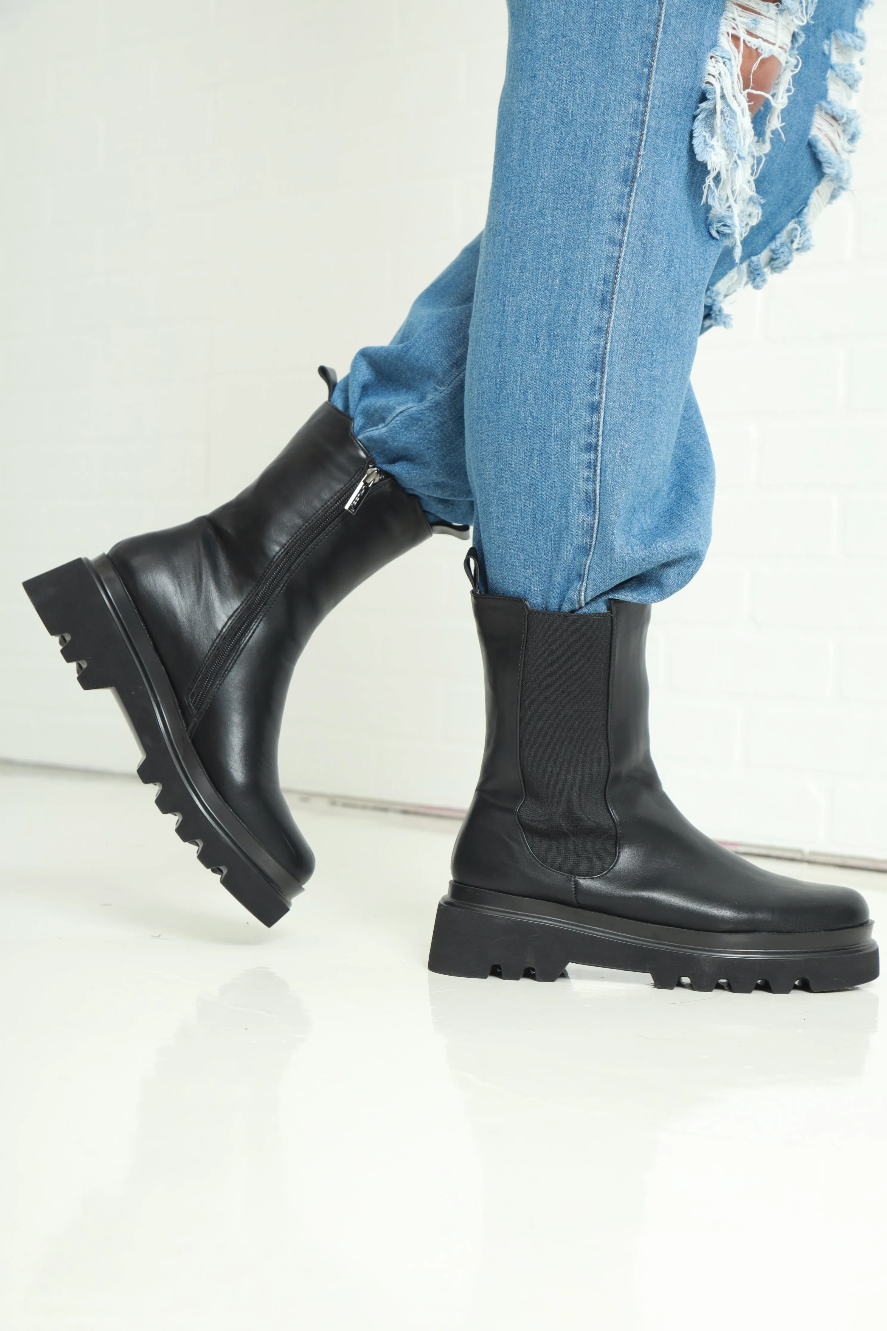 Set The Bar Faux Leather Chelsea Boots - Black