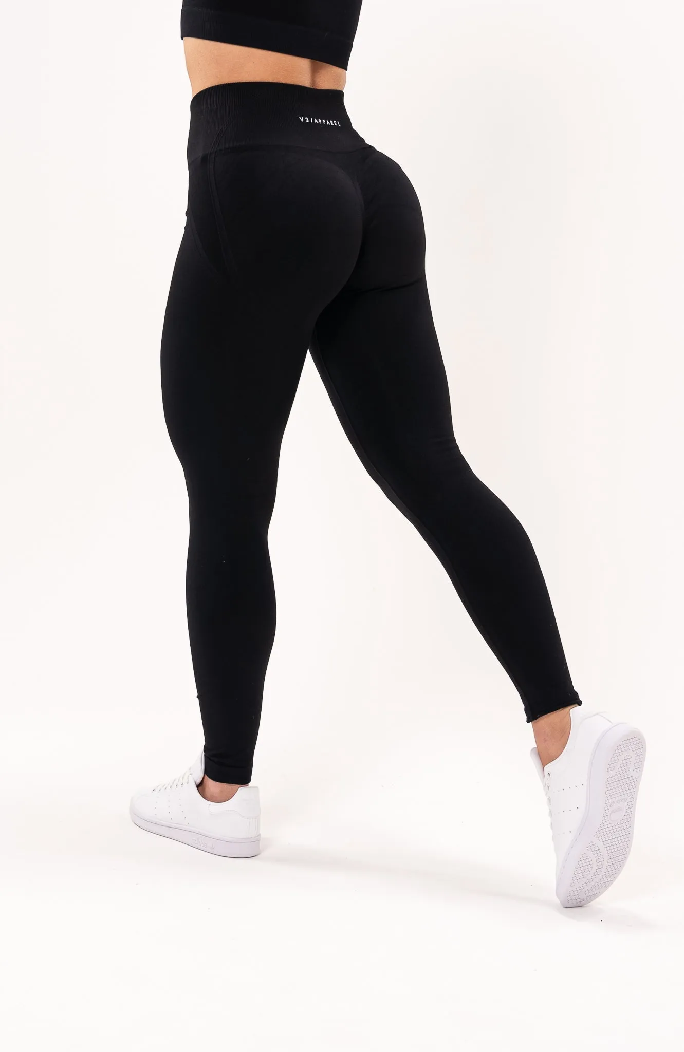 Tempo Seamless Scrunch Leggings & Long Sleeve Set - Black