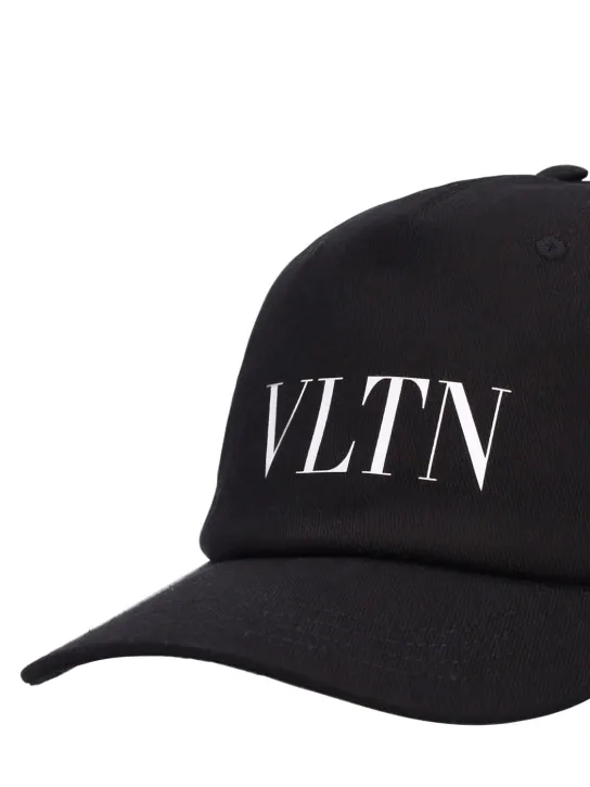 Valentino Garavani   VLTN baseball cotton hat 