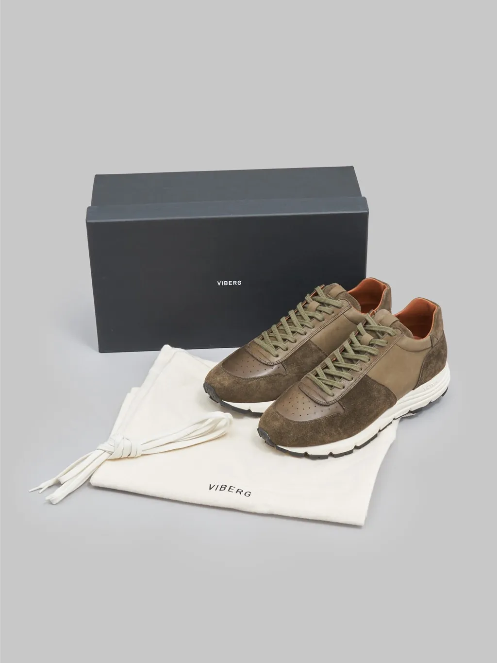 Viberg Sneaker Dark Olive Janus Calf Suede